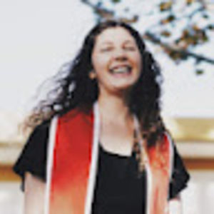 Meet your Posher, Abigail